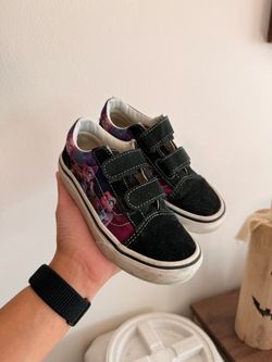 Demon Hunters Huntrix Vans
