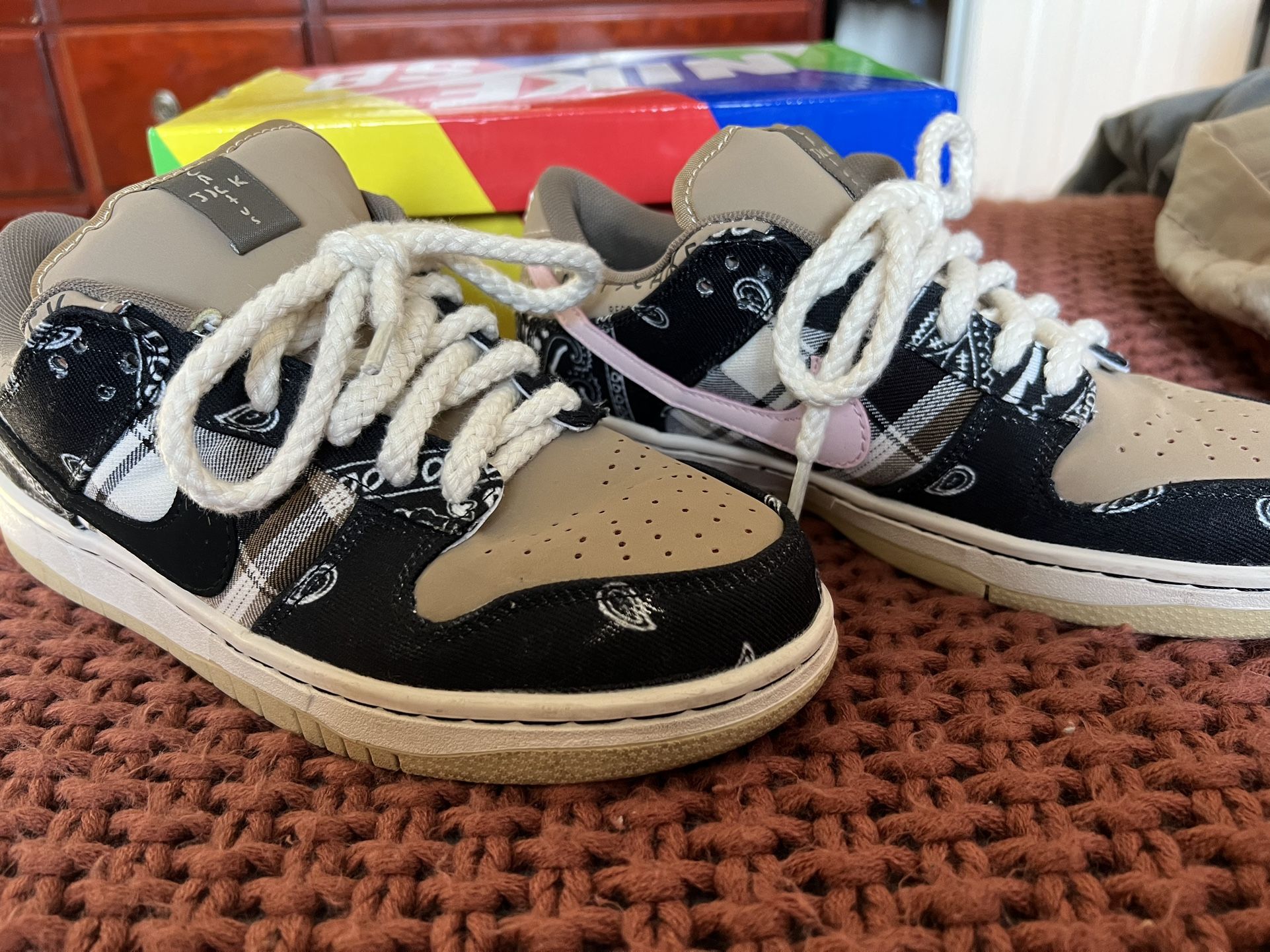 Nike SB Dunks  Low Travis Scott CT5053-001 Genuine Size 9.5 Originals
