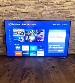 Westinghouse - 65" Class LED 4K UHD Smart Roku TV