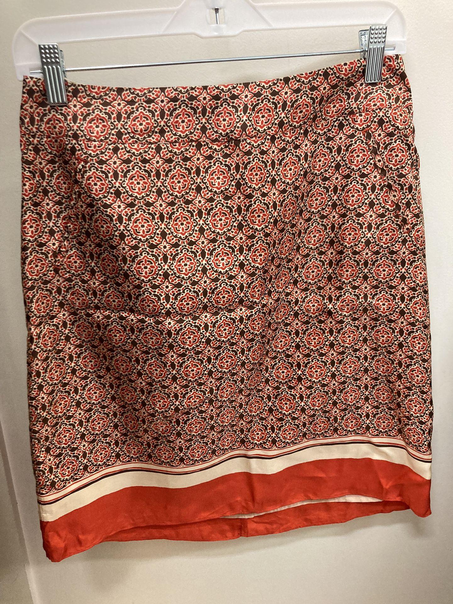 Banana Republic Skirt - Size 8