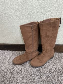 Kenneth Cole Girls Boots