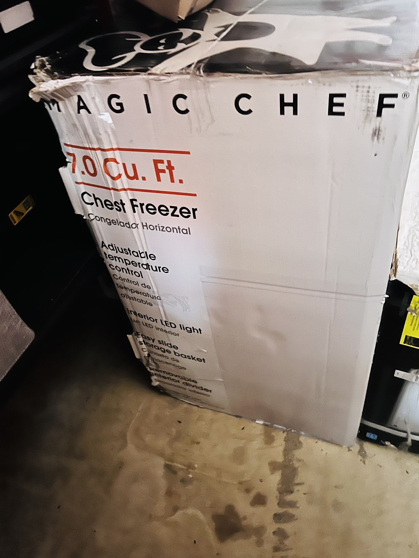 Magic Chef 7.0 Cu. Ft. Chest Freezer