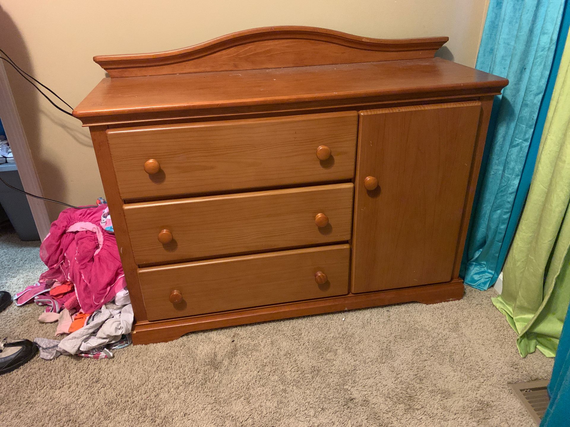 Kids Dresser/changing table