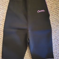 Curves Trimming Shorts
