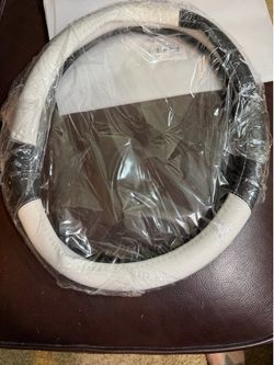 Black and white steering wheel cover