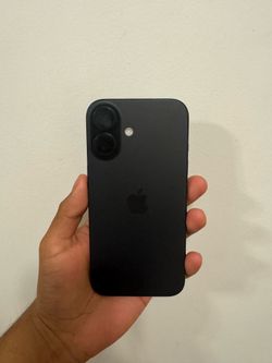 Broken iPhone 16 (READ DESCRIPTION)