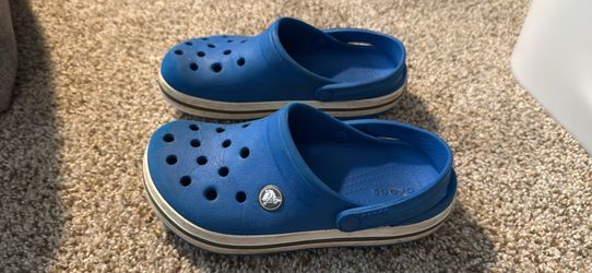 Blue crocs kids size 13