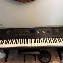 Yamaha Keyboard 