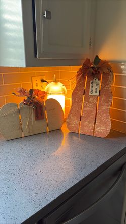 Thanking decorations