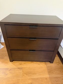 3 drawer, nightstand