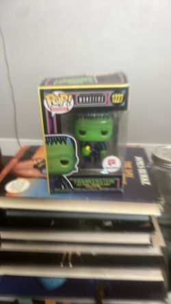Frankenstein 1227 blacklight edition Funko pop
