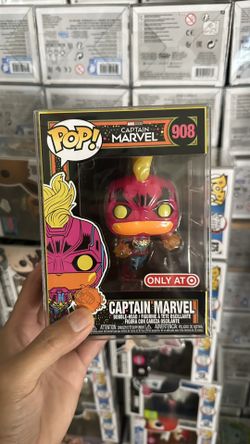Captain Marvel captain Marvel 908 Funko Pop 