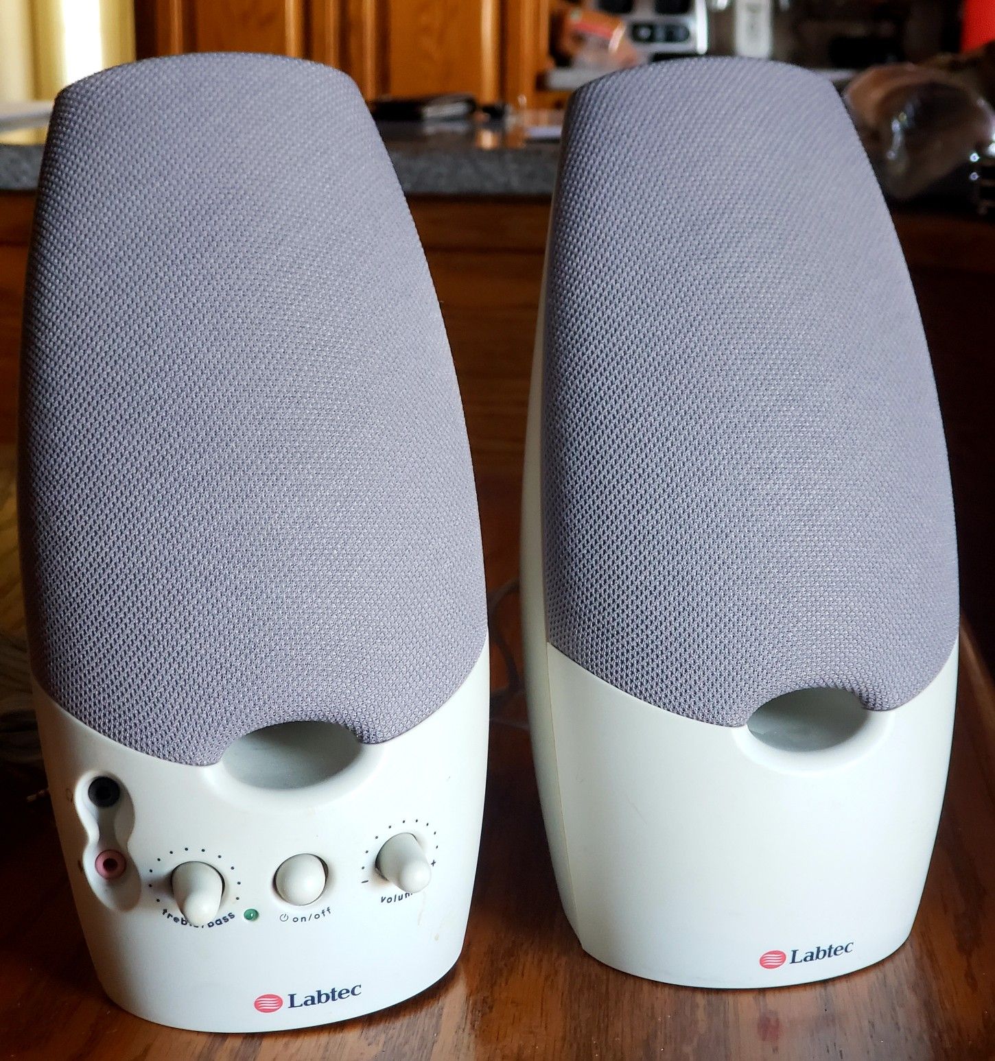 Labtec LCS-1060 Spin 60 Multimedia Computer Speakers