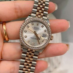 Luxury women's watch 28MM dial