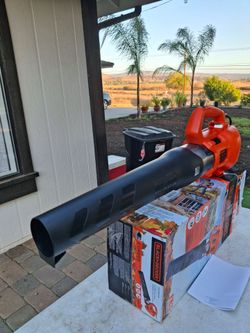 Black +Decker 450 CFM Corded Electric Axial Leaf Blower