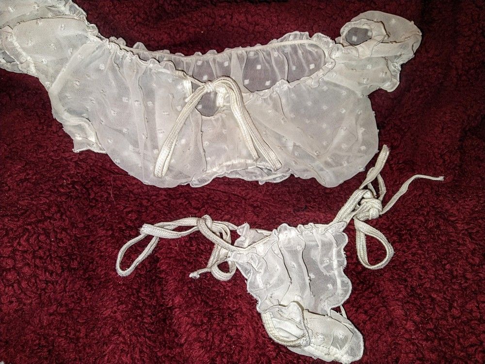 Small White lace sexy lingerie