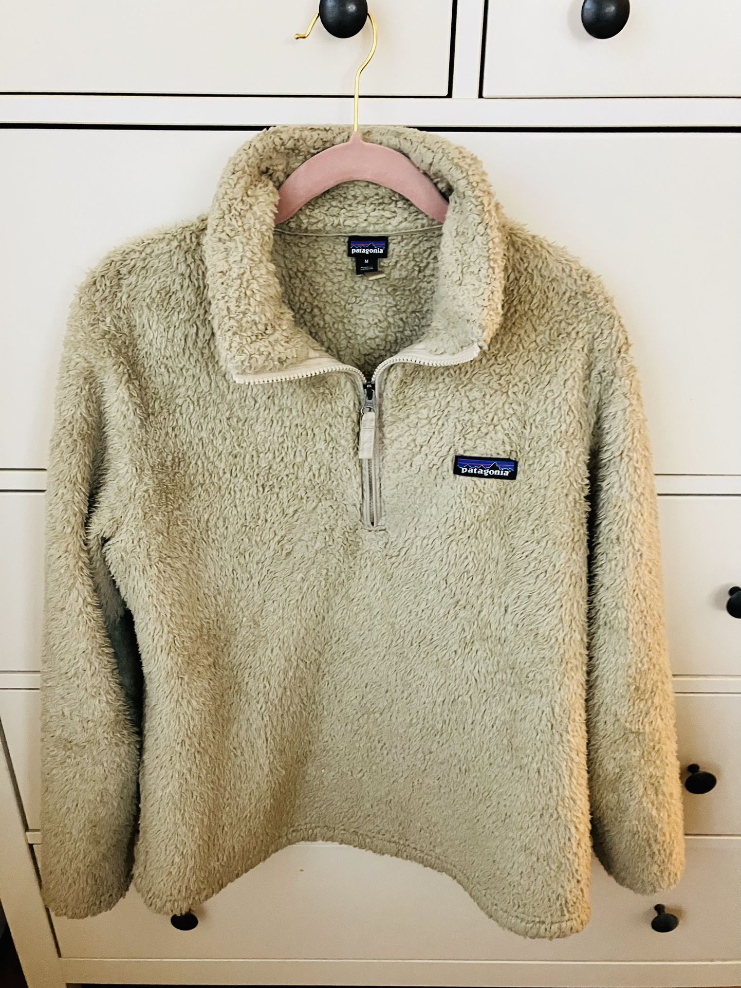 Women’s Patagonia Fleece Size Medium