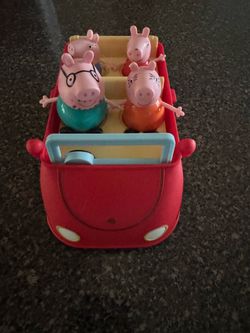 Peppa Pig Family Red Car Playset
