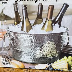 NEW IN BOX DOUBLE WALLED BEVERAGE TUB HAMMERED FINISH STAINLESS STEEL
