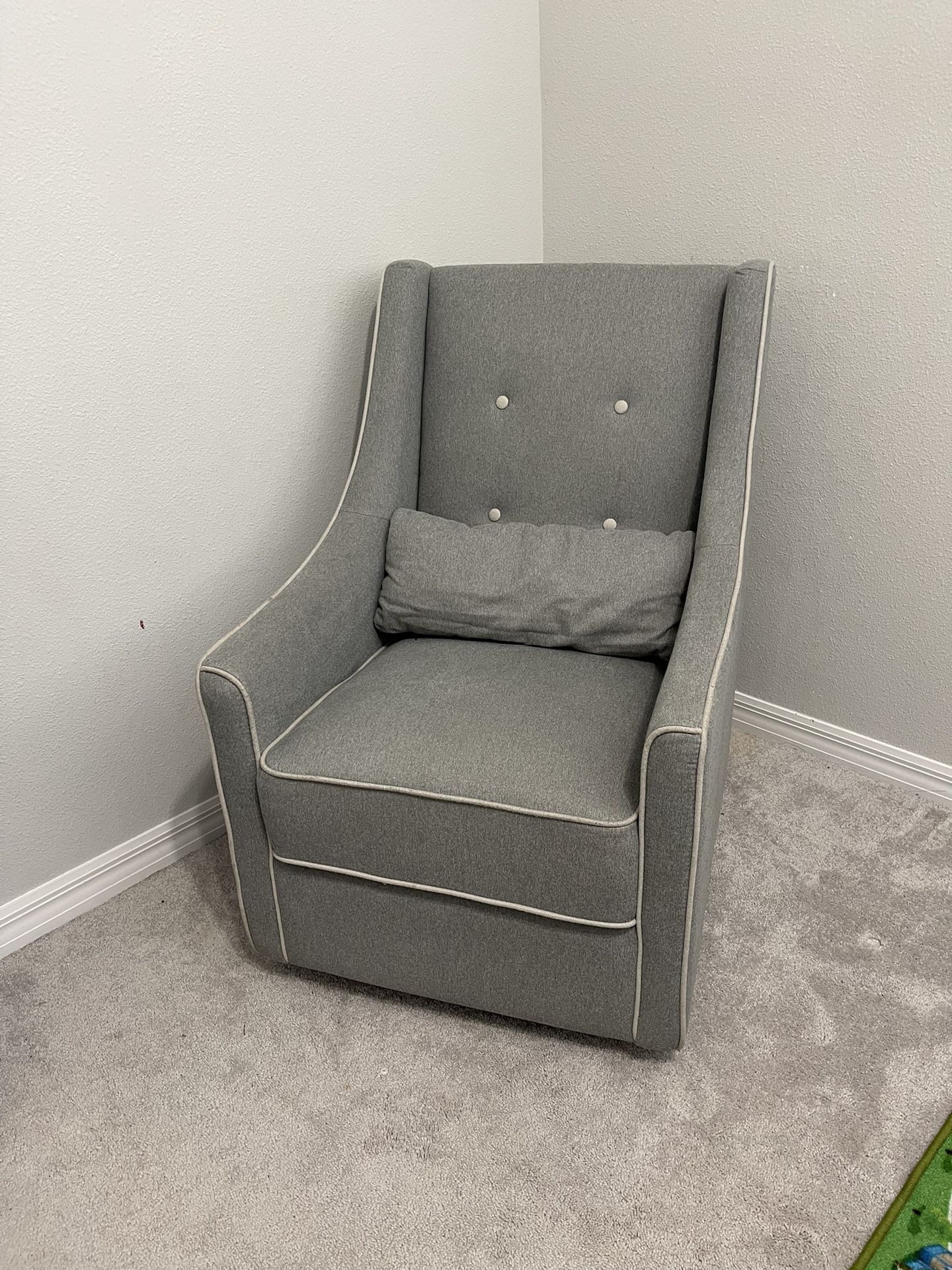 Gliding Chair With Storage Ottoman 