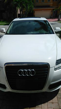Audi A6 2009 ( price is firm)