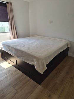 Ikea king Bedroom set