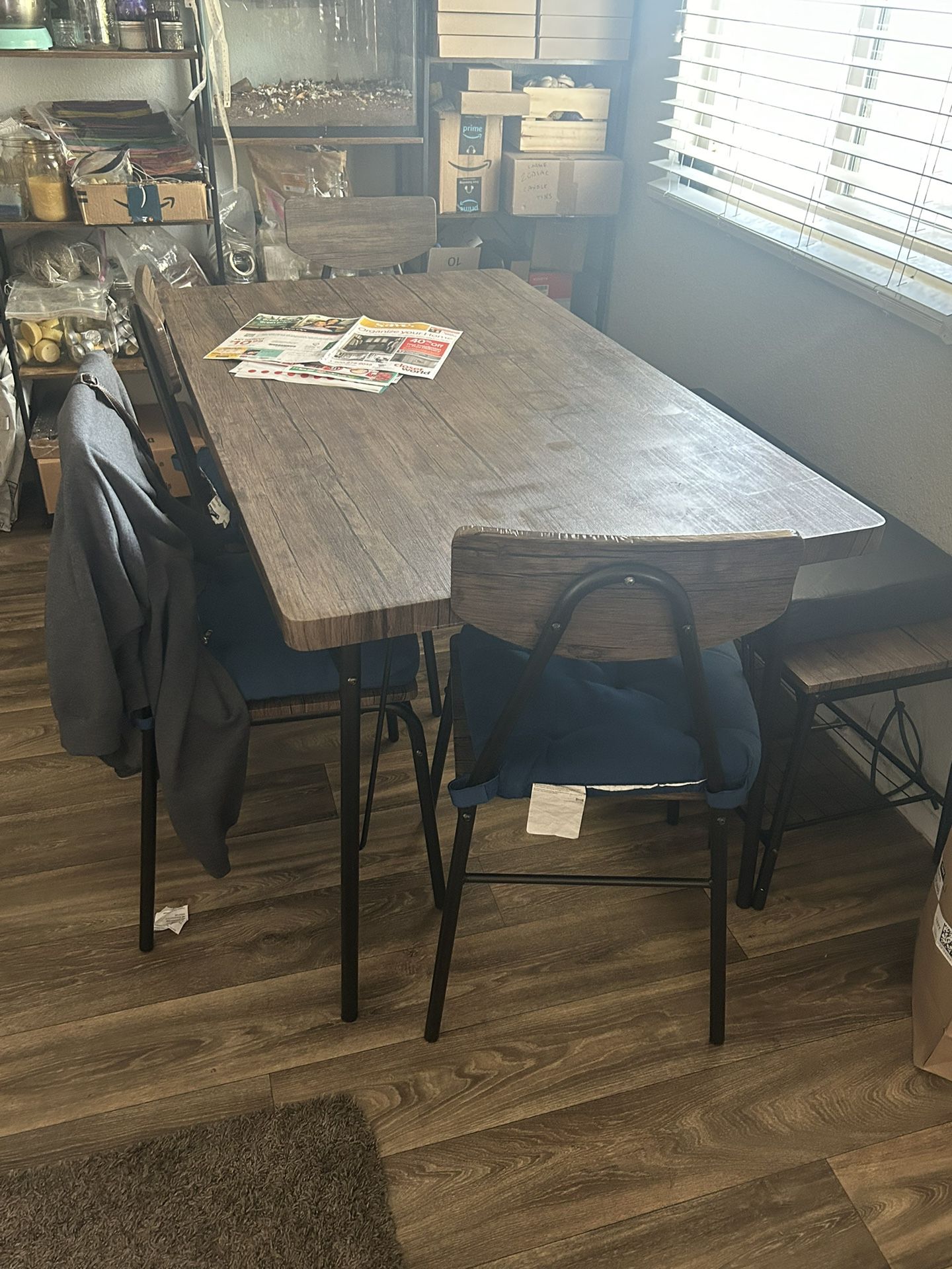 Kitchen Table, 4 Chairs, Bench