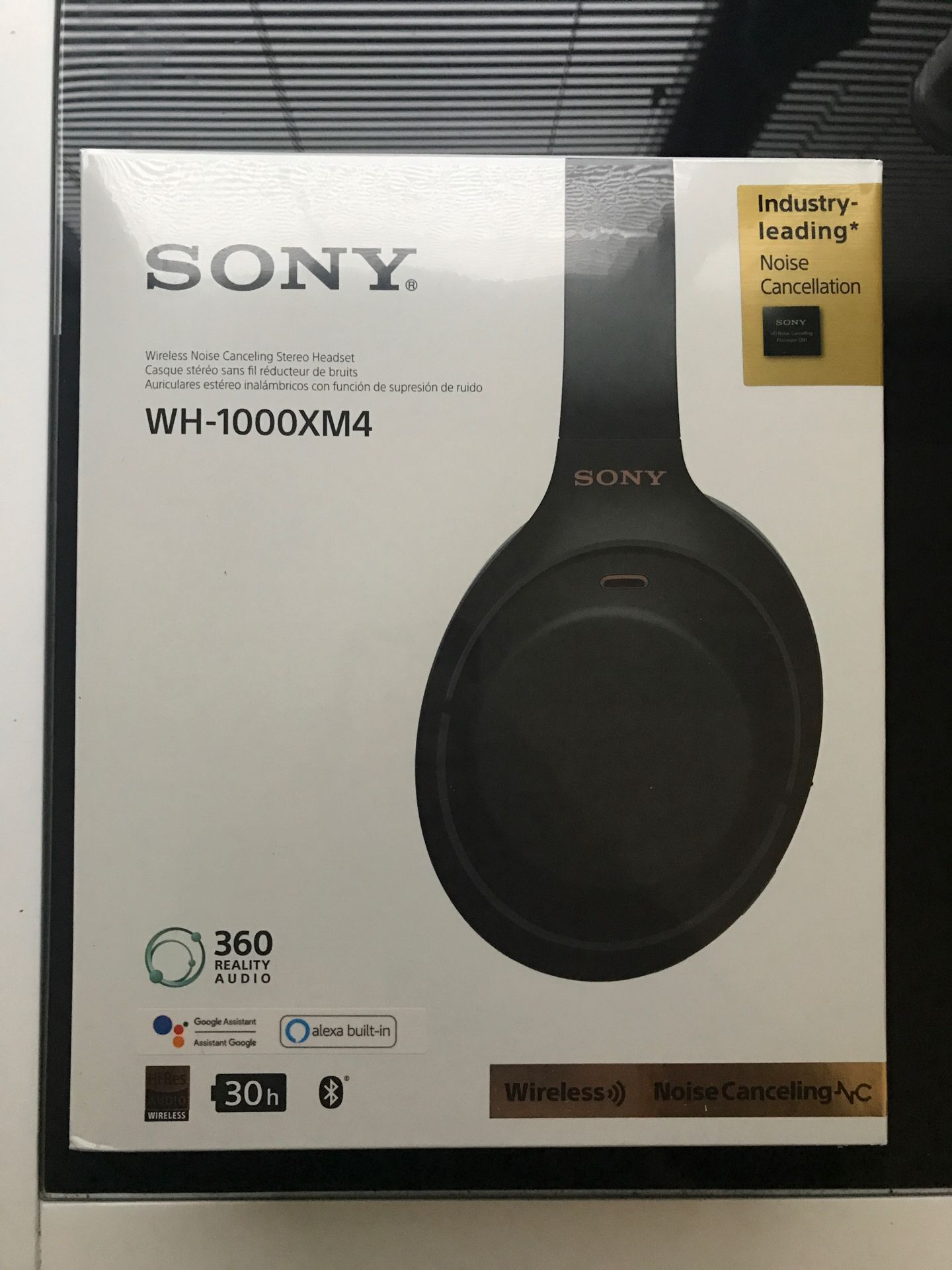 Sony WH-1000XM4 Noise-cancelling Headphones