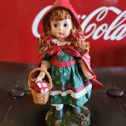 LITTLE RED RIDING HOOD 1999 LIMITED EDITION MADAME ALEXANDER FIGURINE