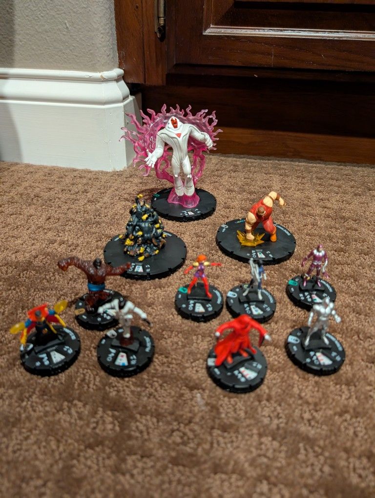 Marvel - DC Heroclix collection (List In Details)