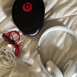 Beats By Dr. Dre Solo Wireless