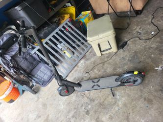 Hoover 1 scooter