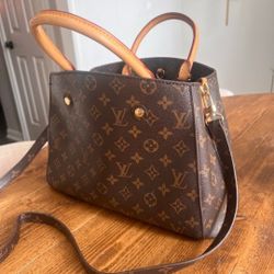 Lv Purse 2019 