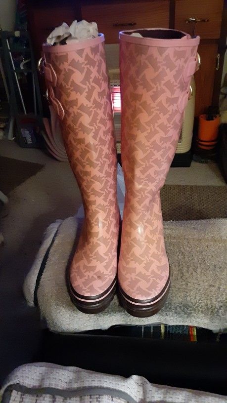Juicy Coture Women's Rain , Buckle , Detail Boots Size 8