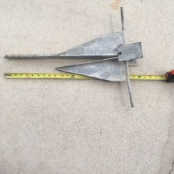 10 Lb Anchor. It’s Lobster Season
