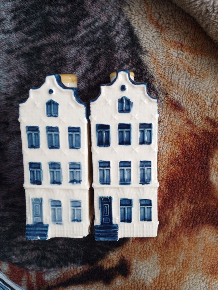 Blue Delft's Royal Distilleries