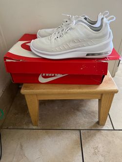 Women’s Nike Air Max shoes