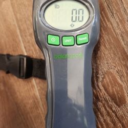 Balanzza Ergonomic and Digital Luggage Scale, Up To 44 Kg, works great 