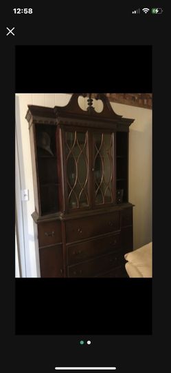 Vintage Cabinet/Dresser
