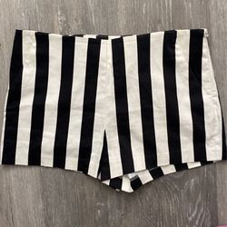 Small Shorts