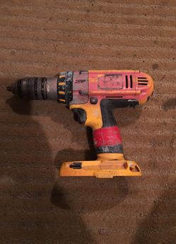 XRP DeWALT drill /screwdriver
