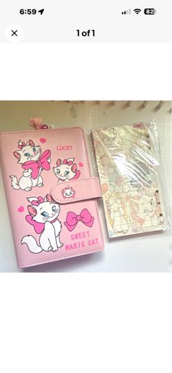 Disney Marie Cat Binder