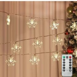 Snowflake String Lights, Christmas Lights with Remote 14.4 ft 40 LED 8 Modes Snowflake Fairy Lights Battery Operated Decorative Lights for Xmas Party 