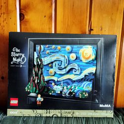 LEGO The Starry Night by Van Gogh Set - New in Box