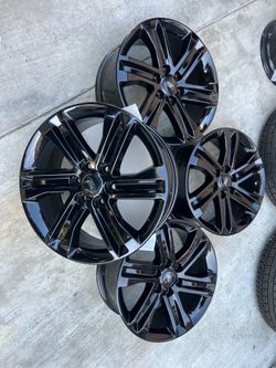 Ford F150 rims 20” OEM Factory Wheels Rines new gloss black powder coated ( exchange available )( Cambio Disponible ) fits ford F150 ford expedition