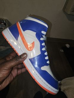 New York Knicks Jordan 1 Mid