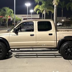 2003 Toyota Tacoma per Runner TRD