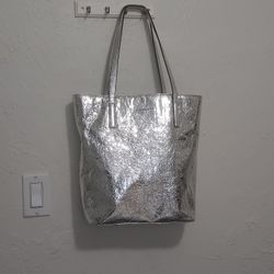 michael kors bag color silver