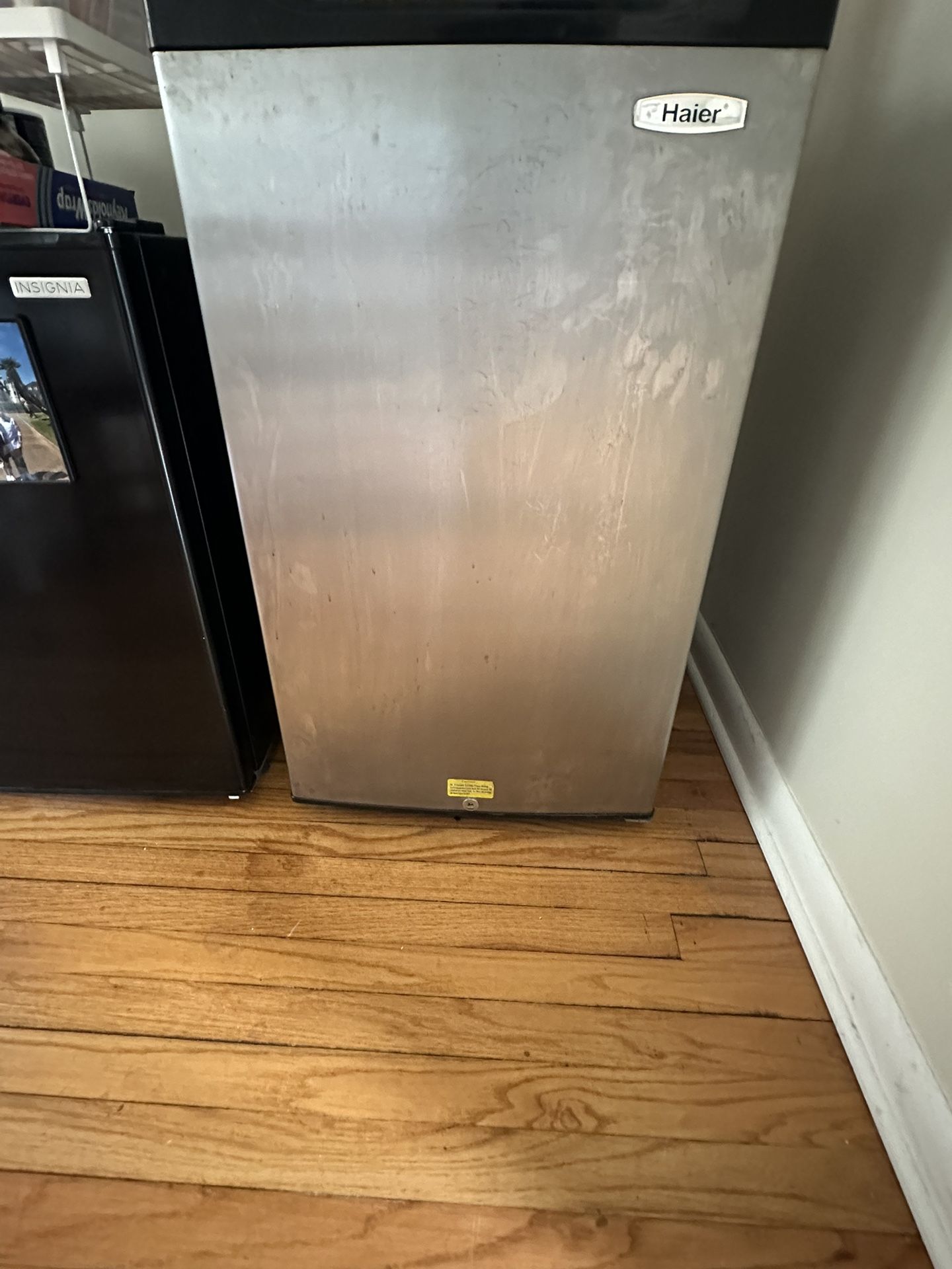 Haier Mini Fridge