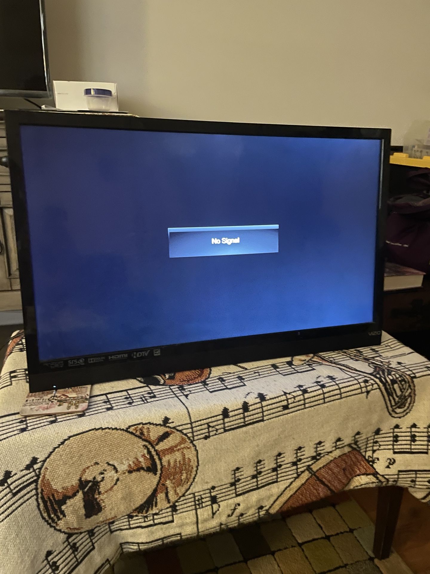 VIZIO TV 